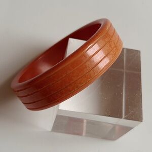 Vintage Carved Bakelite Bangle Bracelet
